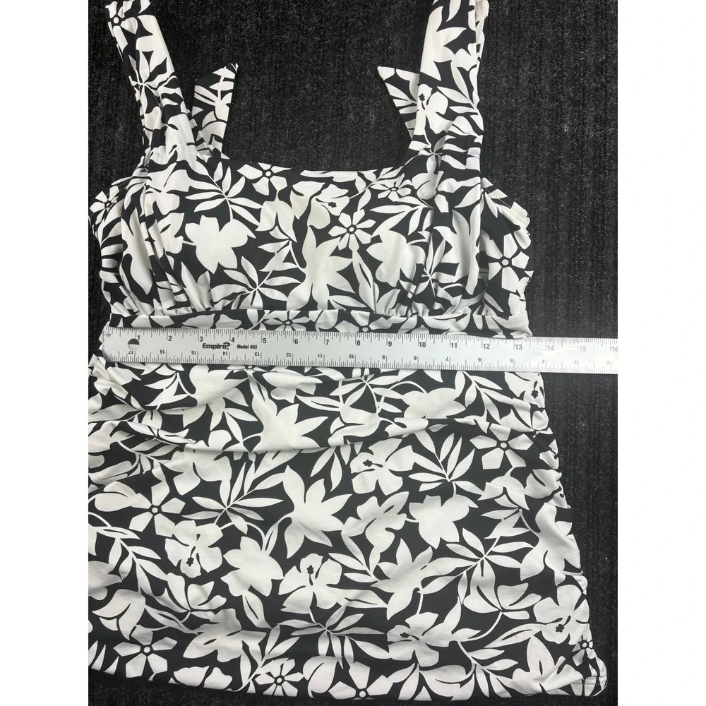 Black‎ and White Floral Hibiscus Tankini Swim Top Square Neck Ruched Sides